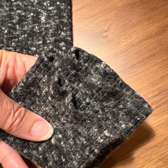 Armani Exchange knit bodycon dress - size small - Picture 6 of 6